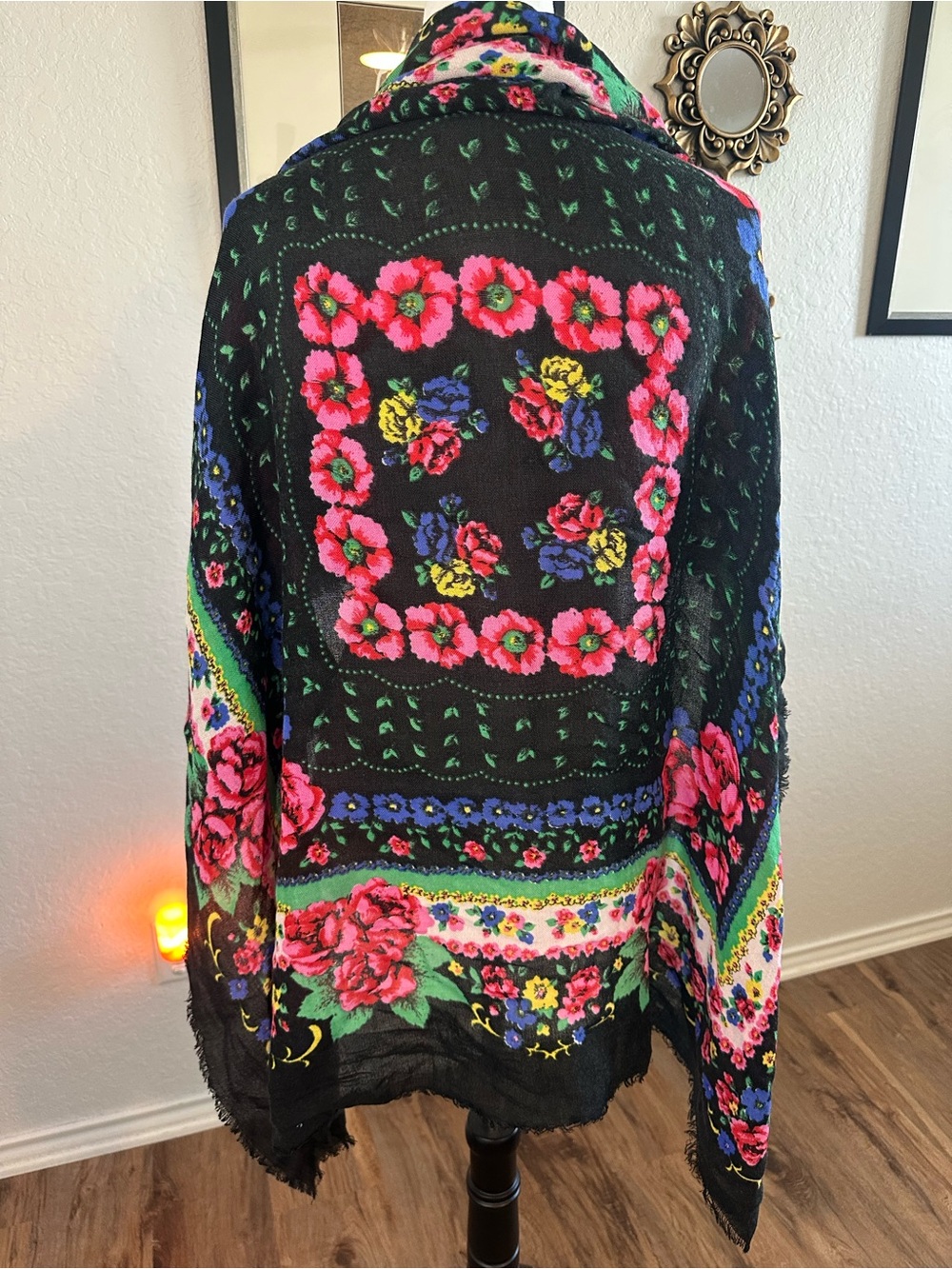 Bohemian Black Floral Scarf ✨💖✨